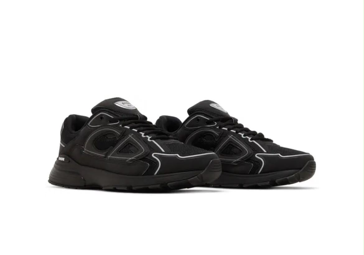 Black Dior B30’s